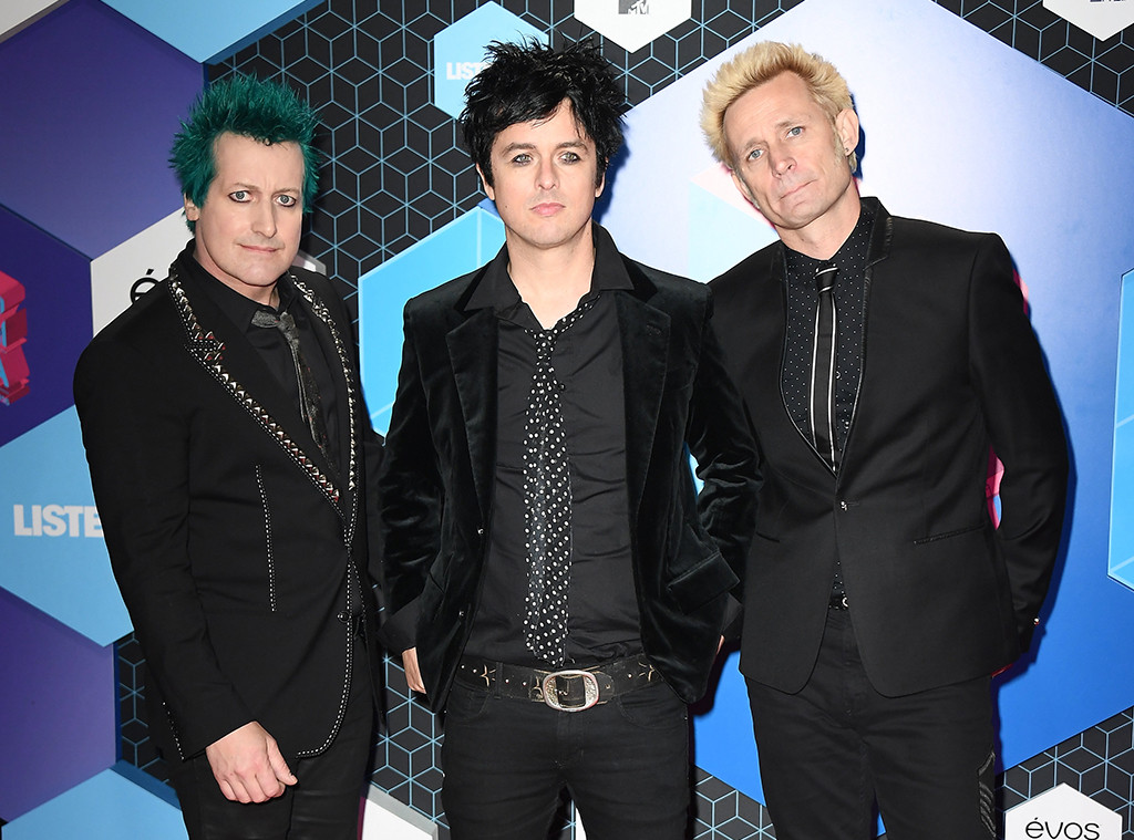 Green Day S Billie Joe Armstrong Speaks Out About Performing